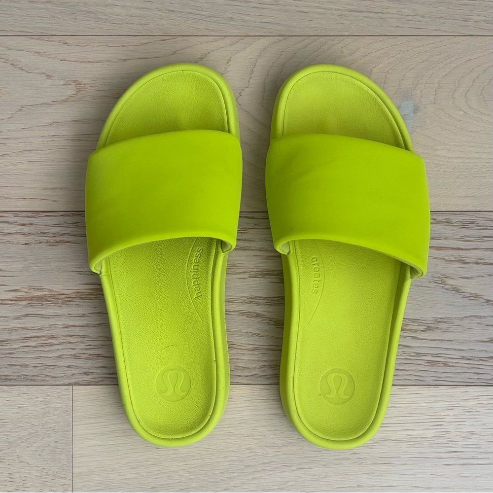 Lululemon Women’s Restfeel Slide (Lichen Lime)